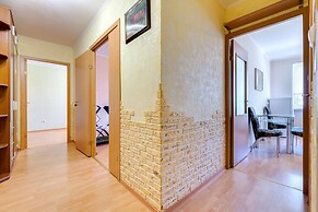 Pushkin - Dom on Gusarskaya