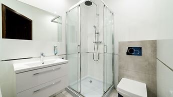 Sun & Snow Centrum Obrońców Pokoju