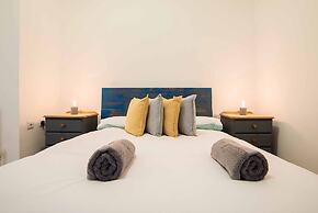 Unique Industrial Apartment