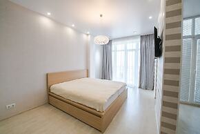 Apartment on Komarova 58-201