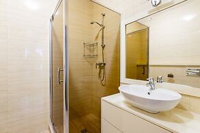 Green Wood Apartments Platinum Towers