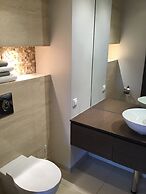 Green Wood Apartments Platinum Towers