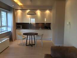 Green Wood Apartments Platinum Towers