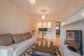 Green Wood Apartments Platinum Towers