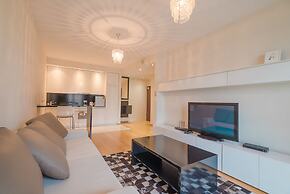 Green Wood Apartments Platinum Towers