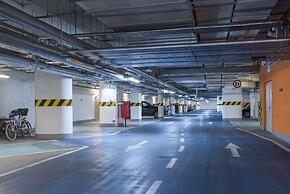 Green Wood Apartments Platinum Towers