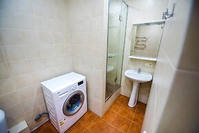 Apartment on Okeanskiy Pr. 46-8