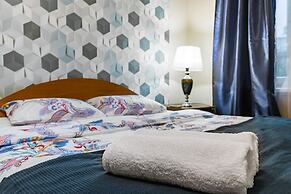 Apartment on Chayanova 12