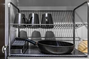 Apartment on Chayanova 12