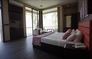Soluna Beach Resort