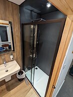 Cambeth Lodge Guesthouse