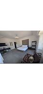 Cambeth Lodge Guesthouse