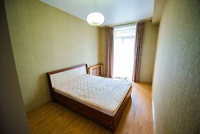 Apartment on Partizanskiy Pr. 22-16