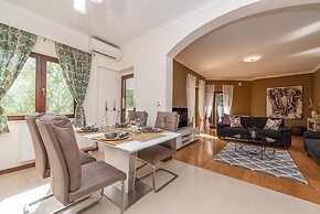 Zen Luxury Apartments