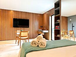 STAY Sun Square Flats