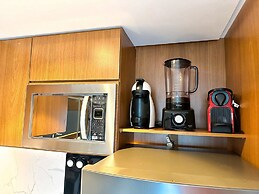 STAY Sun Square Flats