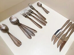 STAY Sun Square Flats