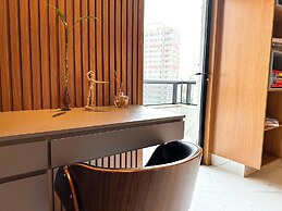 STAY Sun Square Flats