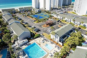 Southbay 55 is 2 Bedroom on the lake with short walk to beach by RedAw