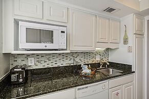 Southbay 55 is 2 Bedroom on the lake with short walk to beach by RedAw