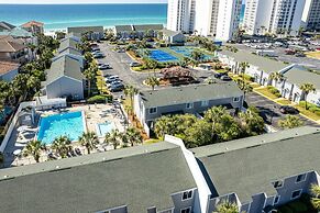 Southbay 55 is 2 Bedroom on the lake with short walk to beach by RedAw