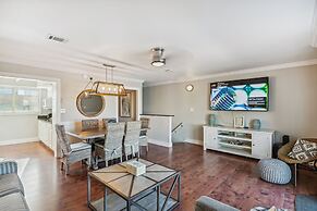 Southbay 55 is 2 Bedroom on the lake with short walk to beach by RedAw