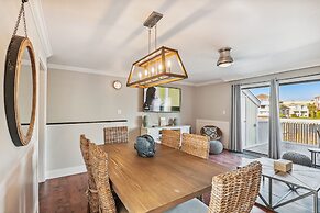 Southbay 55 is 2 Bedroom on the lake with short walk to beach by RedAw