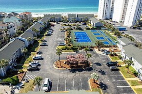 Southbay 55 is 2 Bedroom on the lake with short walk to beach by RedAw