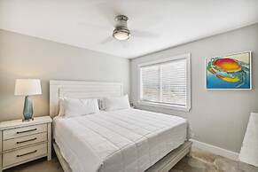 Southbay 55 is 2 Bedroom on the lake with short walk to beach by RedAw