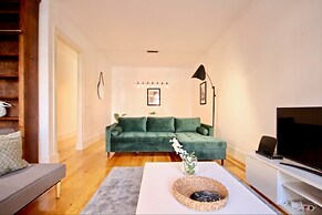 Akicity Praça de Espanha Selected