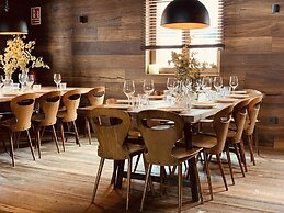 L'Ovella Negra Mountain Lodge