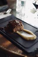 L'Ovella Negra Mountain Lodge