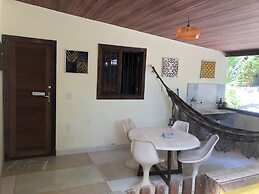 Macaco Surf Hostel