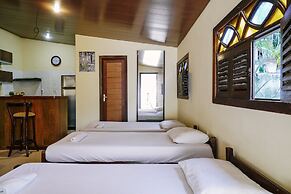 Macaco Surf Hostel