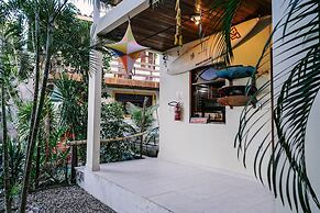 Macaco Surf Hostel