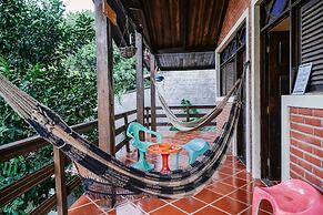 Macaco Surf Hostel