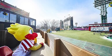 Rakuten STAY x EAGLES