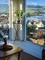 Stunning Seaview Cottage, With 3 Bedrooms