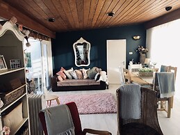 Stunning Seaview Cottage, With 3 Bedrooms