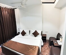 The Wind Cross Hotel