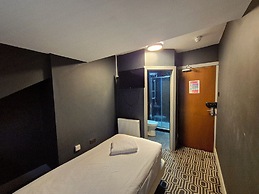 OYO Ivy Hotel