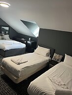 OYO Ivy Hotel