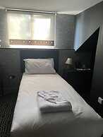OYO Ivy Hotel