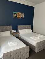 OYO Ivy Hotel
