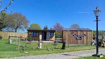 Ruby Shepherds hut Sleeps 4