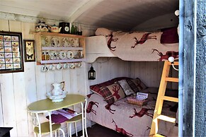 Meadow Shepherds hut