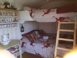 Meadow Shepherds hut