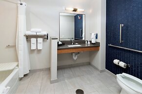 Fairfield Inn & Suites by Marriott Morganton Historic Downtown