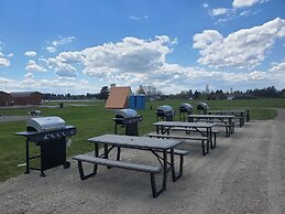 Glacier Acres Guest Ranch