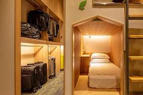 CHO Stay Capsule Hotel - Taoyuan Airport T2